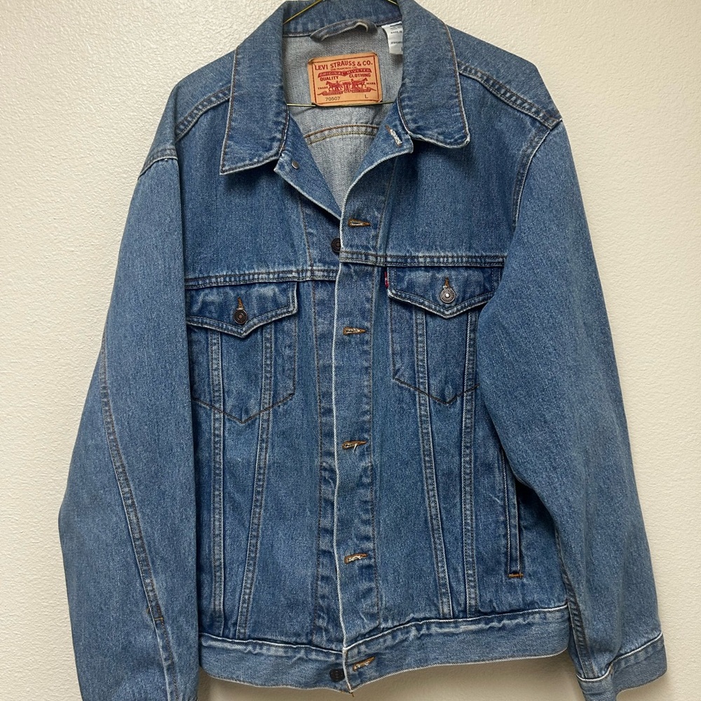 Levi's Original Trucker Denim Jean Jacket 90’s Style Size Large